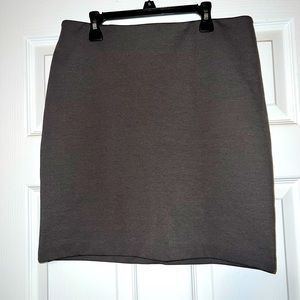 New York and Company mid length pencil skirt